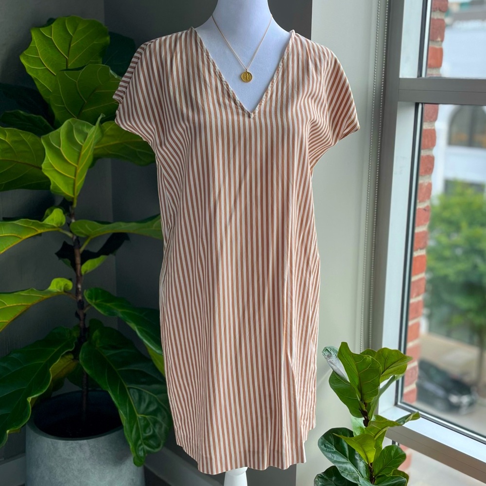 Madewell Button Back Shift Dress (XS)